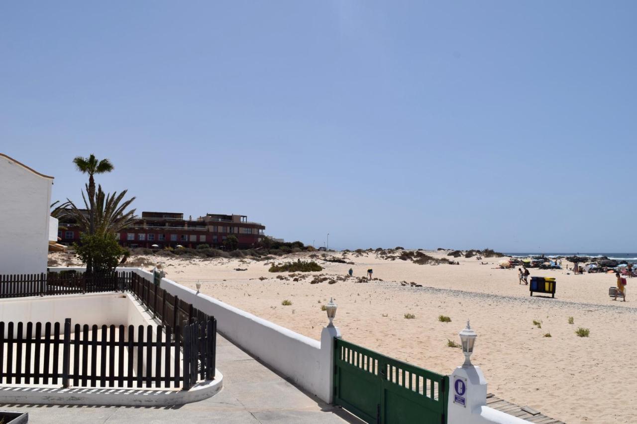 Beachfront Bungalow Cotillo Lagos エクステリア 写真